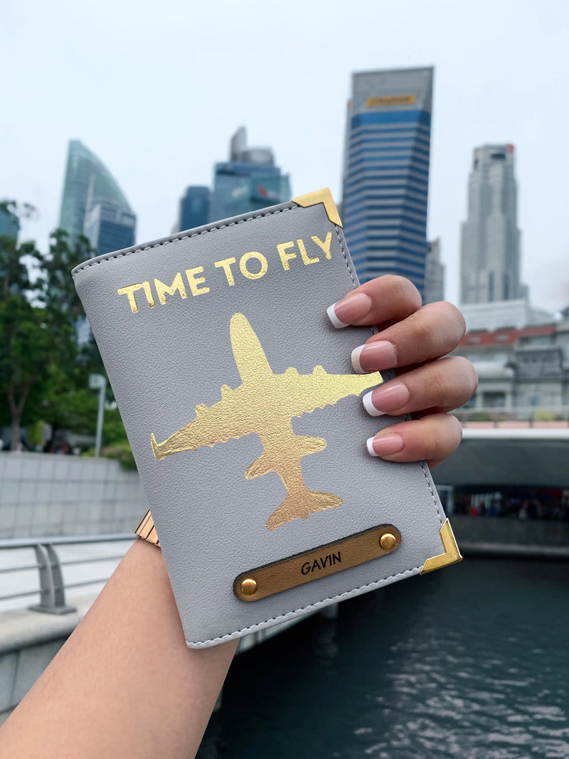 The Jetsetter Golden Passport Cover